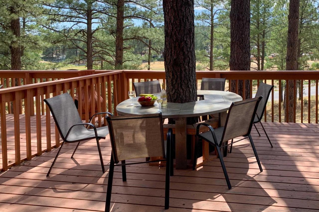 Forested Ruidoso Condo With Deck And Fireplace! Exterior photo